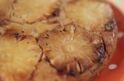 Bolo integral de banana com abacaxi: receita da Bela Gil